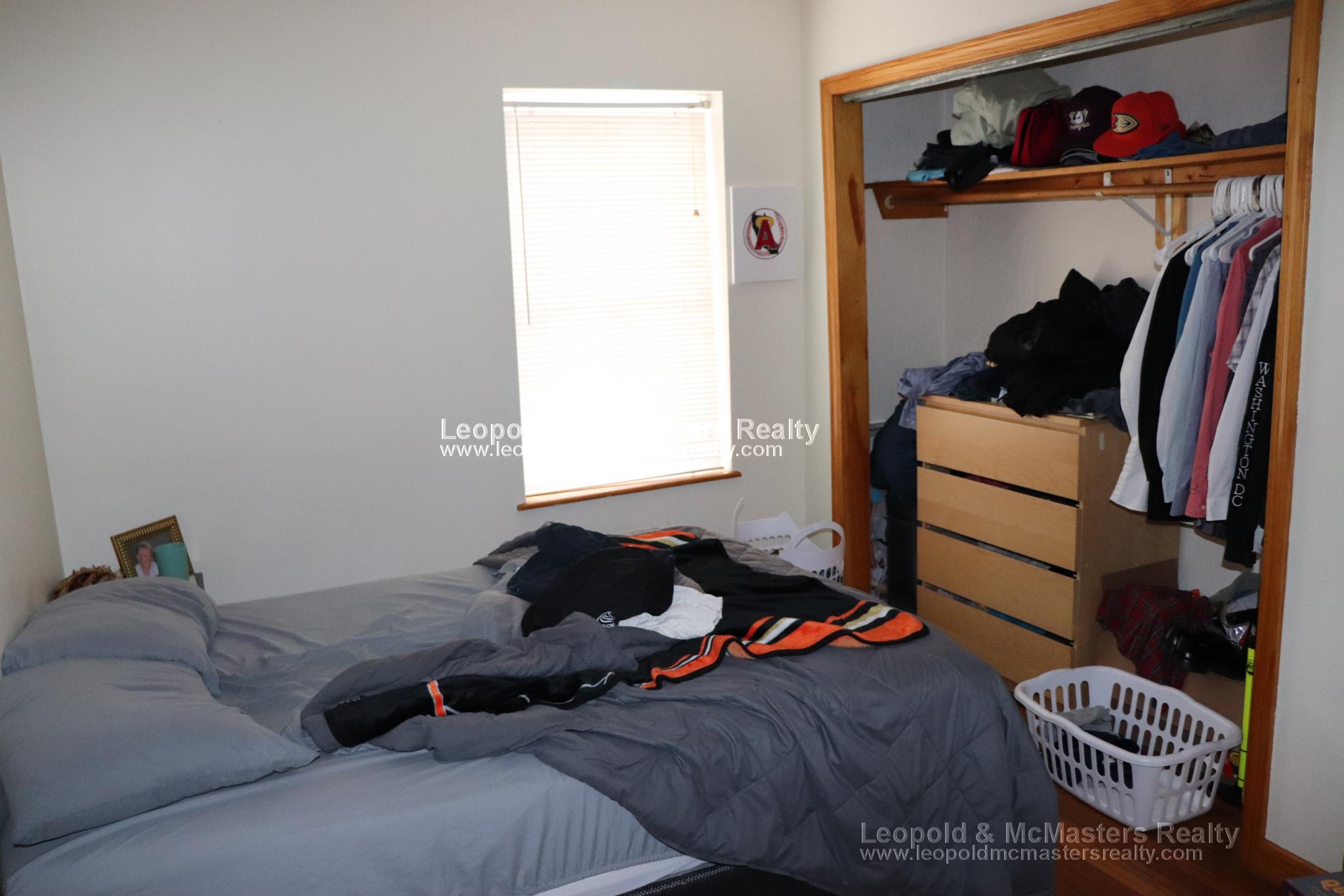 551 Washington St, Brighton