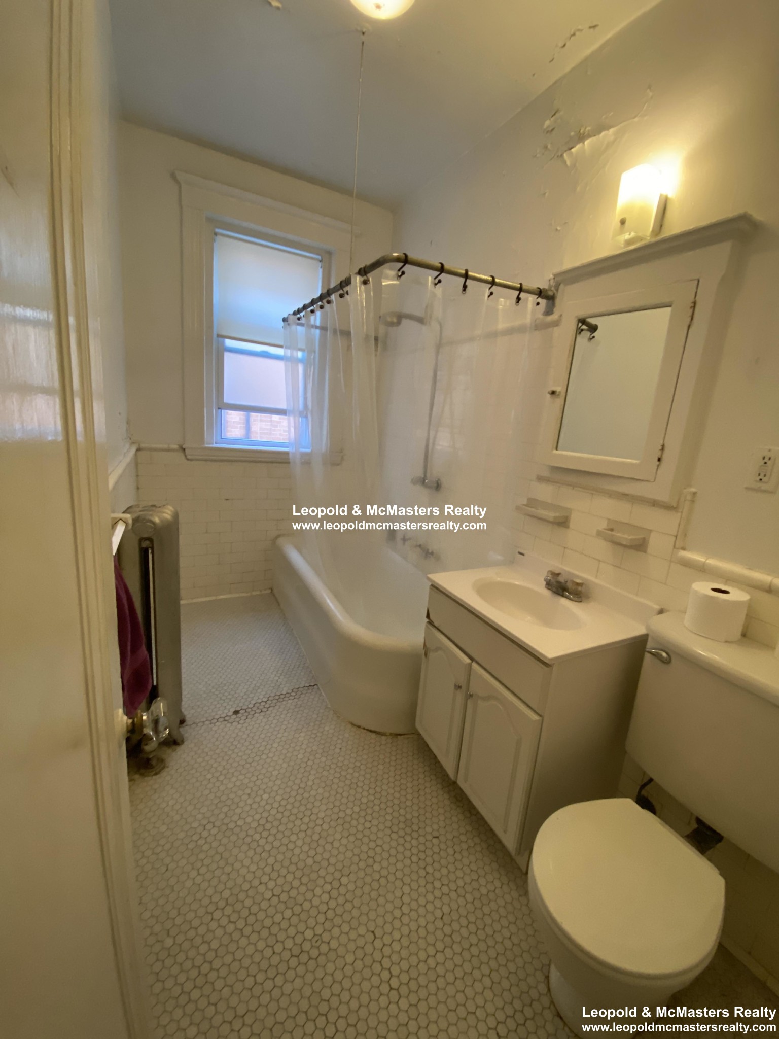 85 Winchester St, Coolidge Corner