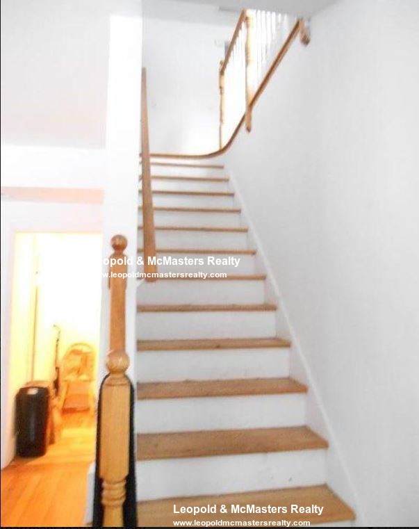 19 Braemore Rd, Brighton