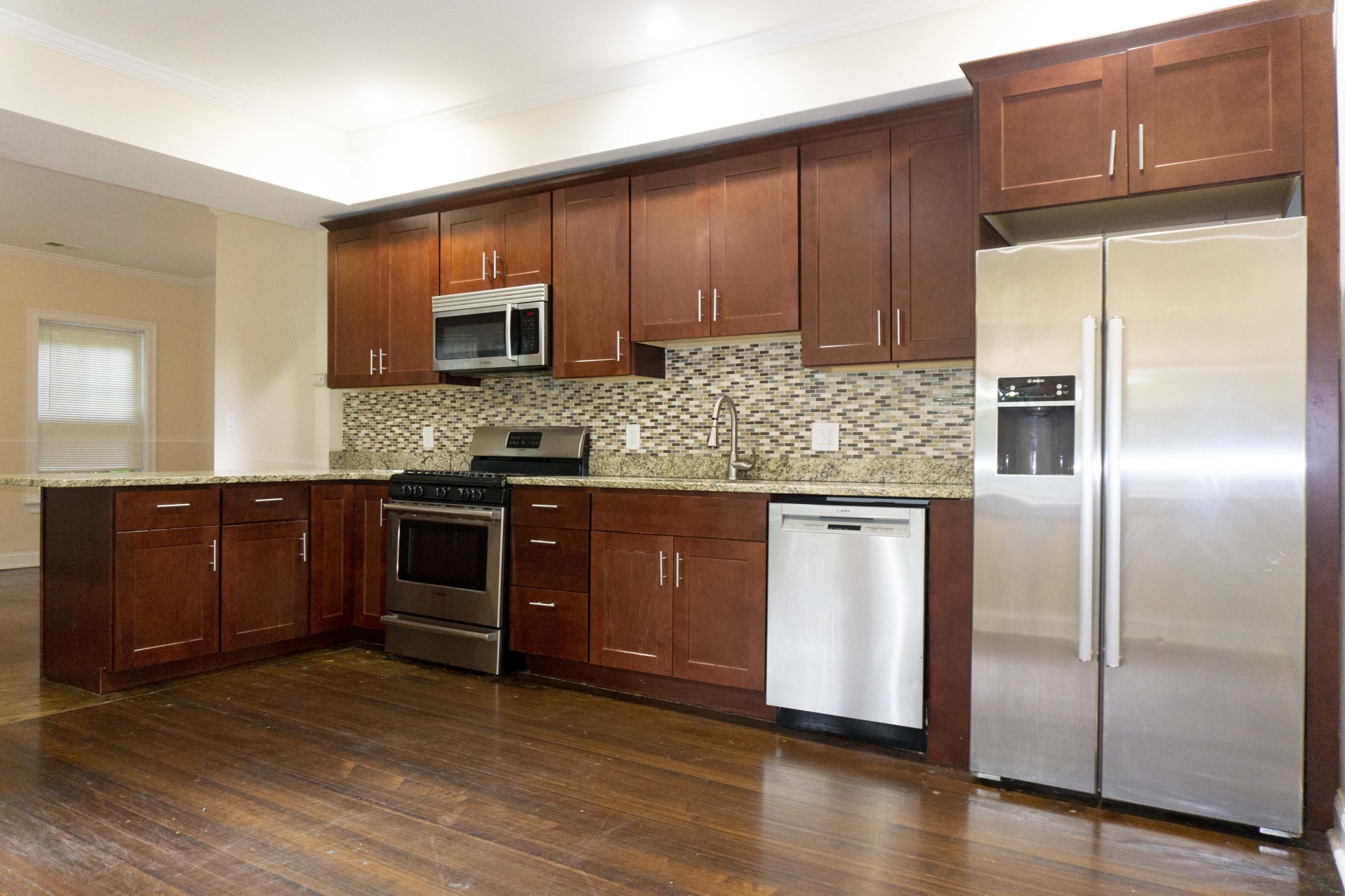 18 Robeson St, Jamaica Plain