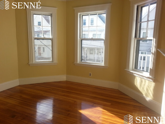 19 Edward T Sullivan Rd, West Cambridge