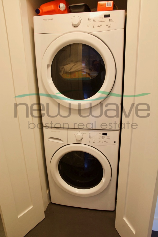 659 Massachusetts Ave, South End