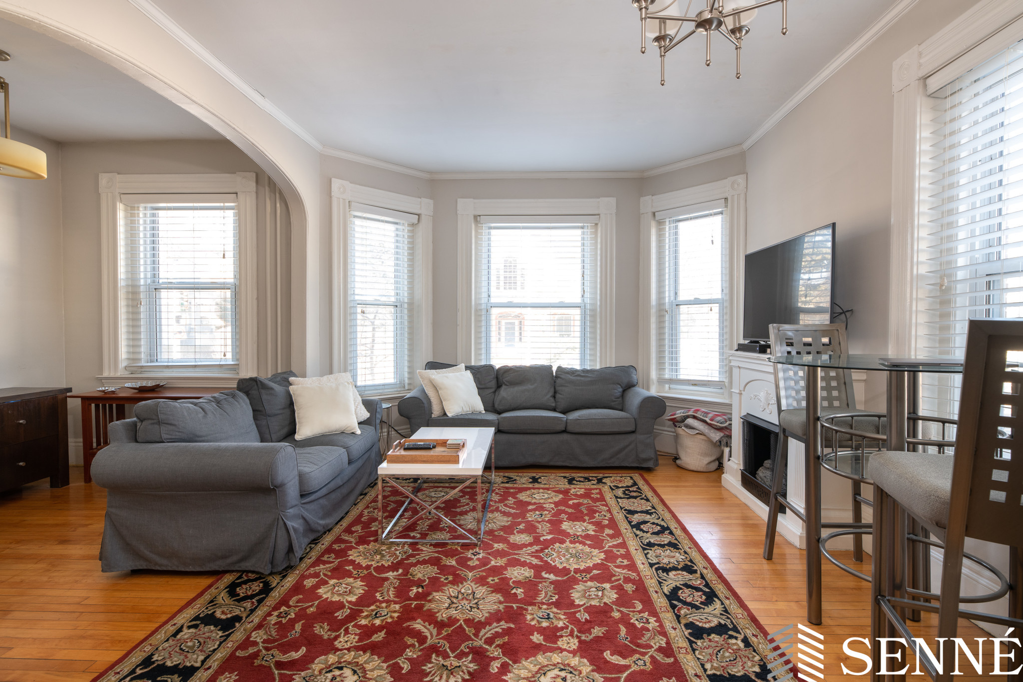 128 Magazine St, Cambridgeport