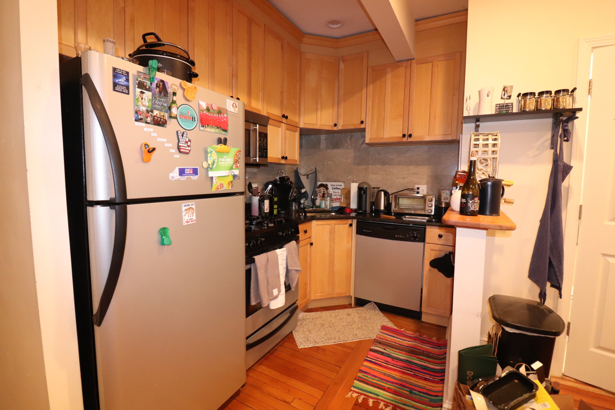 191 Winthrop Rd, Washington Square