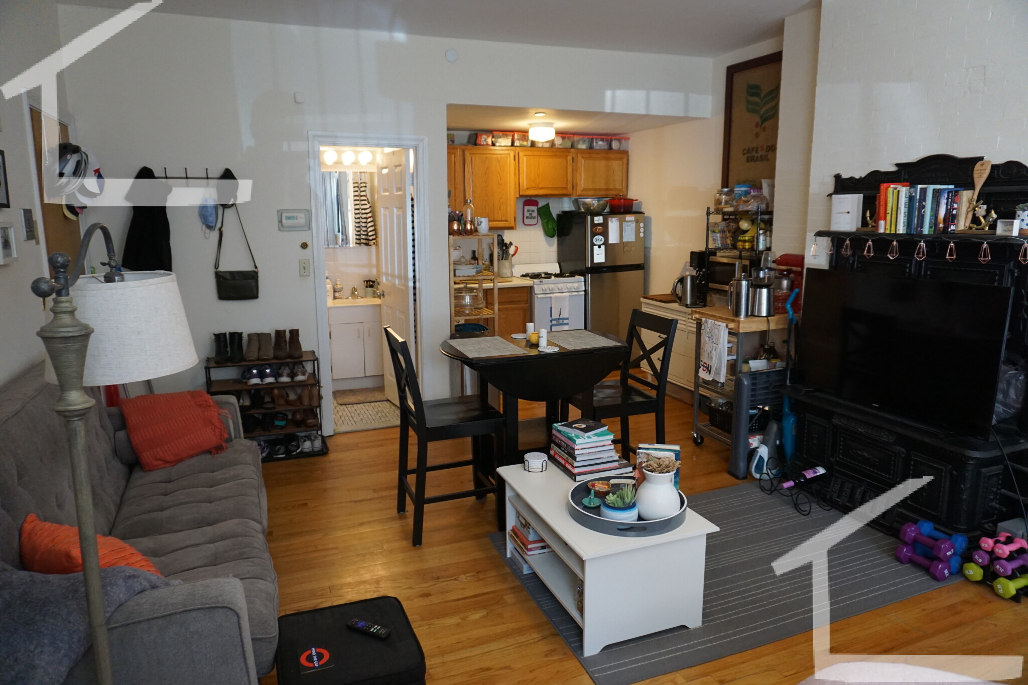 901 Beacon St, Fenway