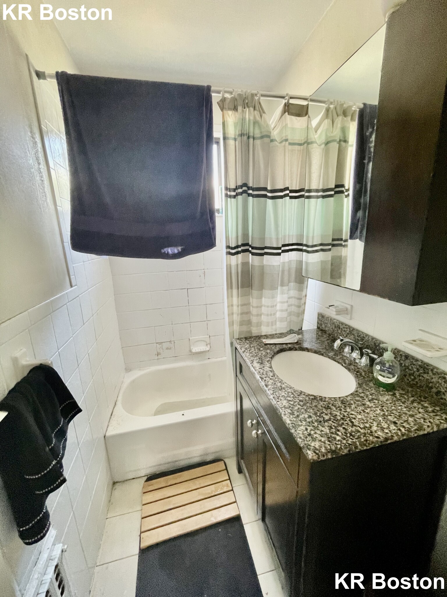 781 Washington St, Washington Square