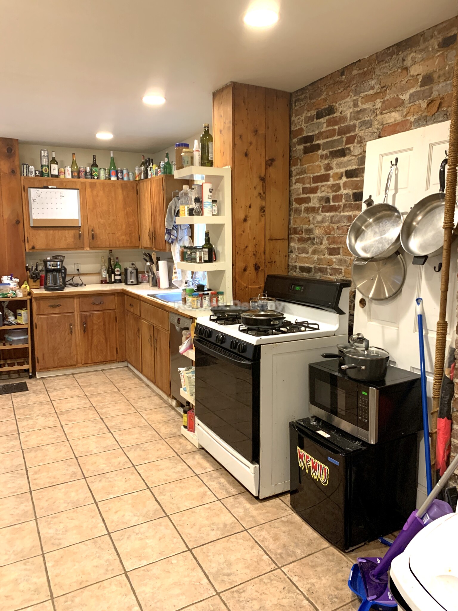 20 Lopez St, Central Square