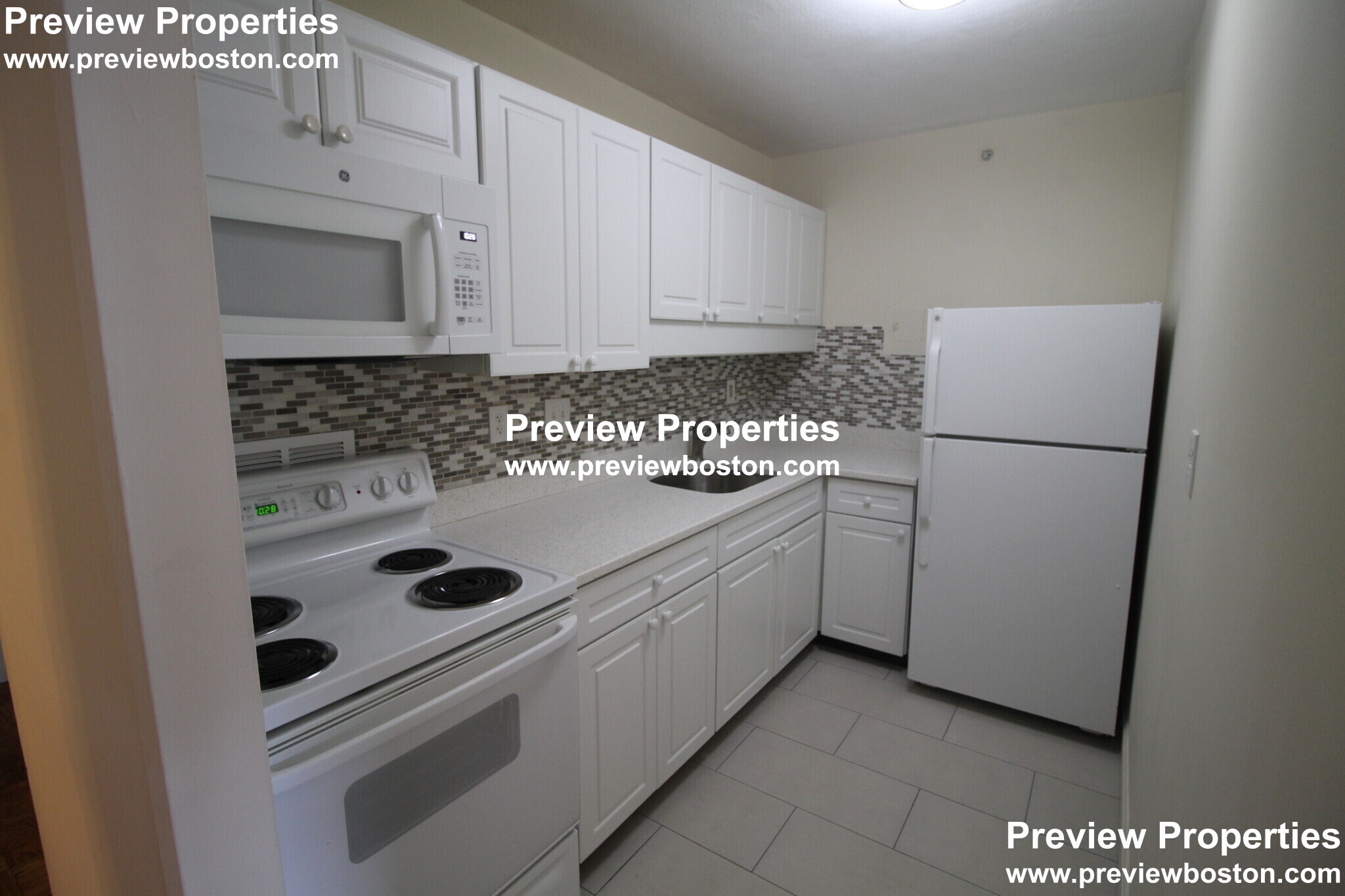 101 Monmouth St, Fenway