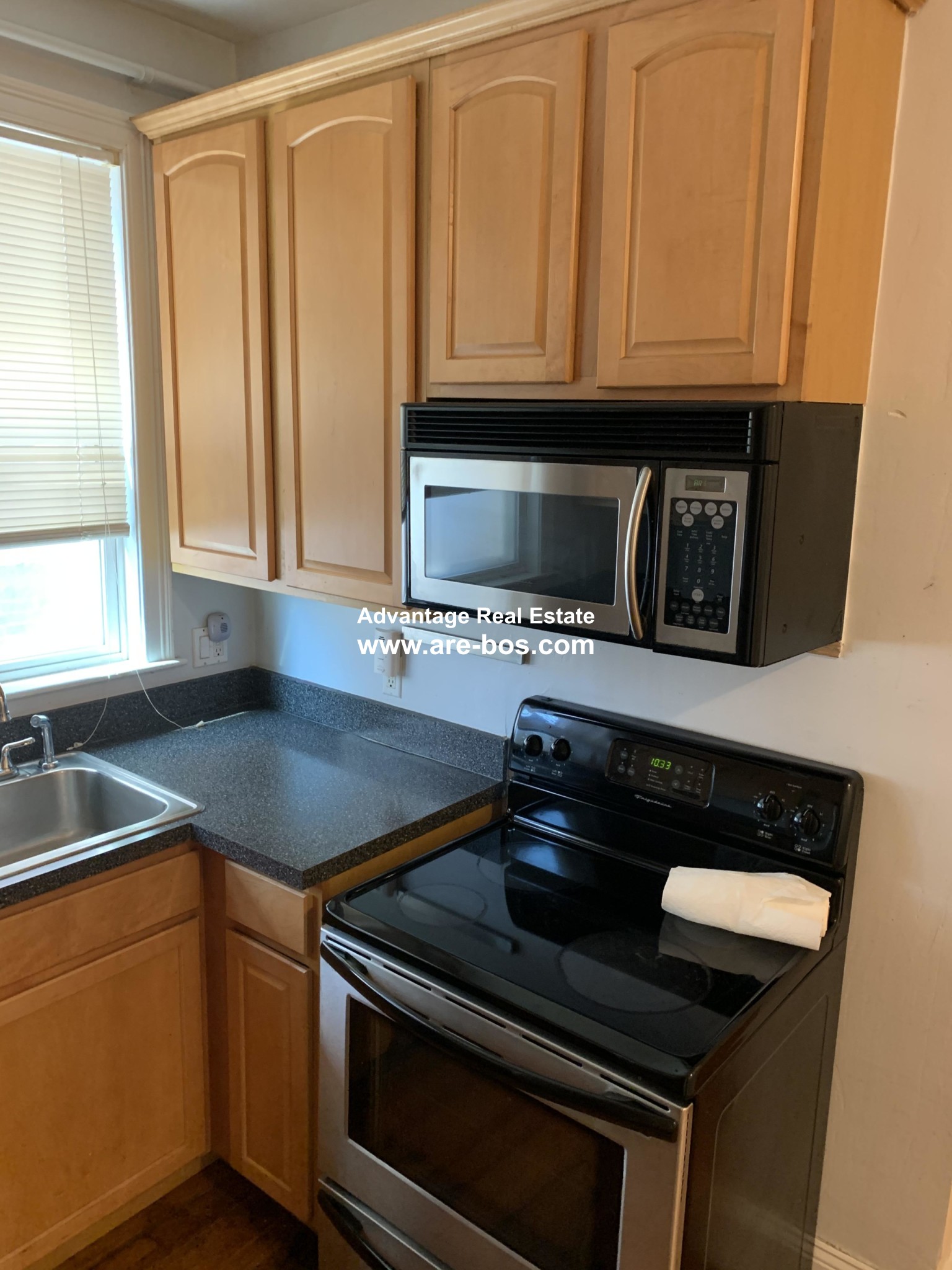 14 Chestnut Hill Ave, Brighton