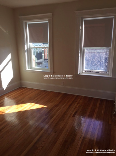 128 Allston St, Allston