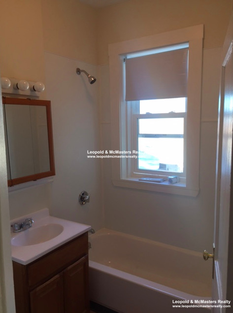 128 Allston St, Allston