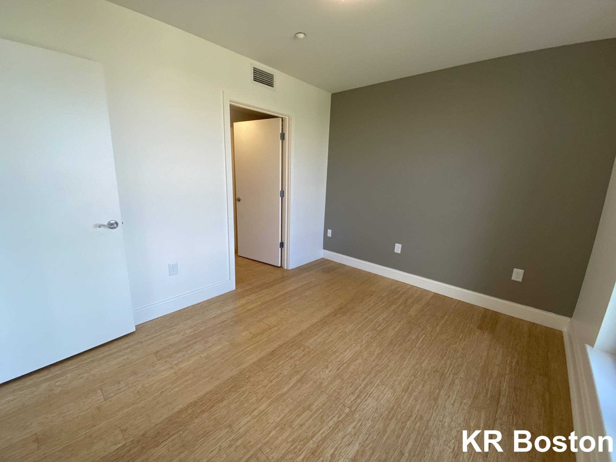 44 Malvern St, Allston