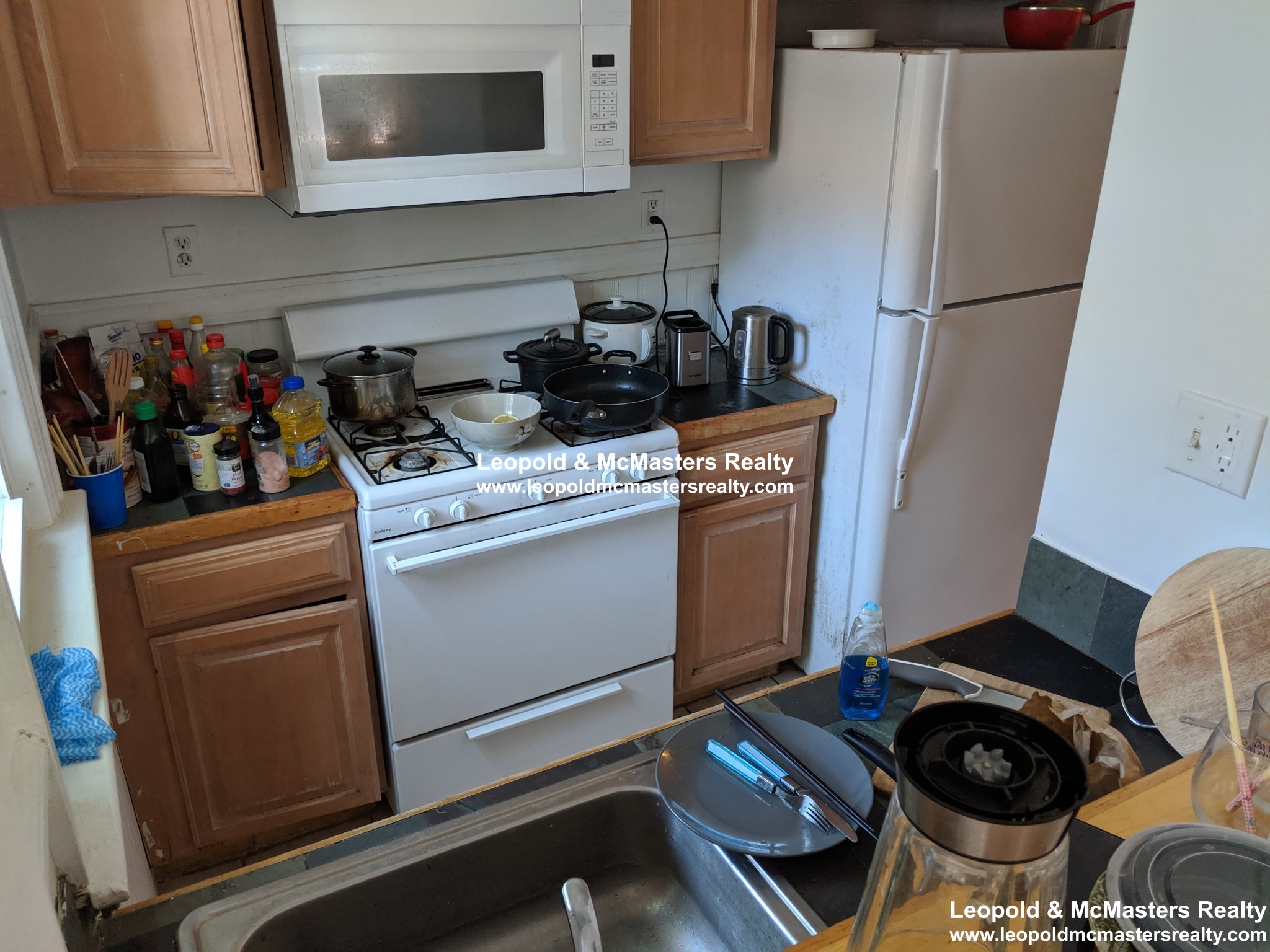 19 Braemore Rd, Brighton