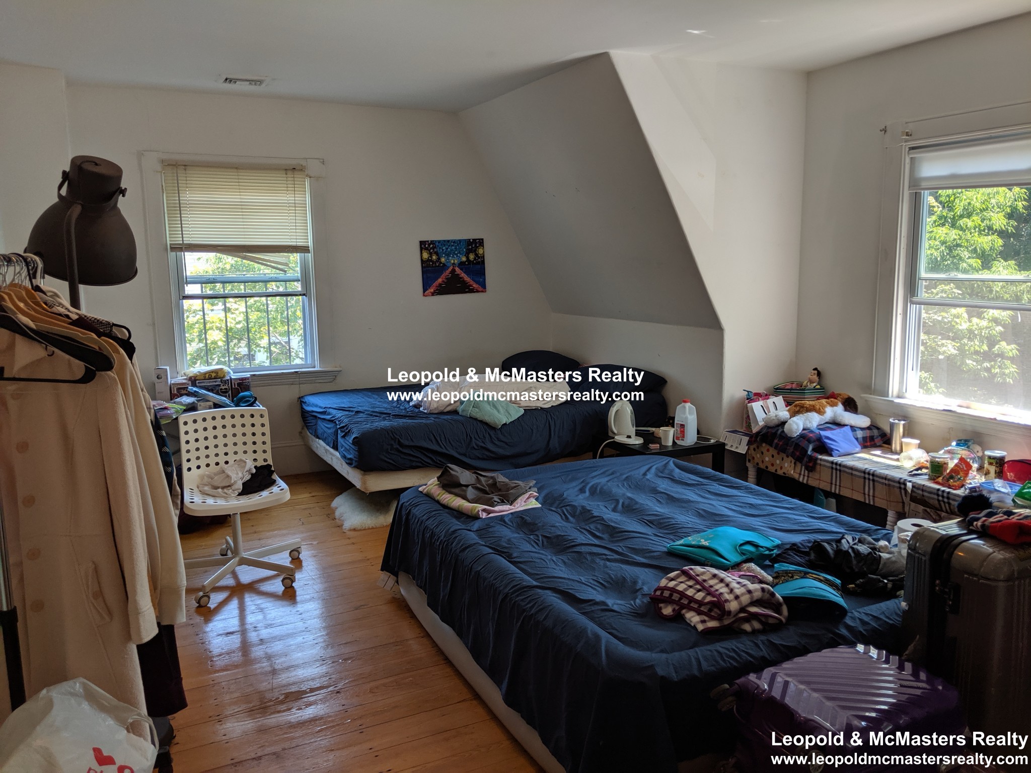 19 Braemore Rd, Brighton