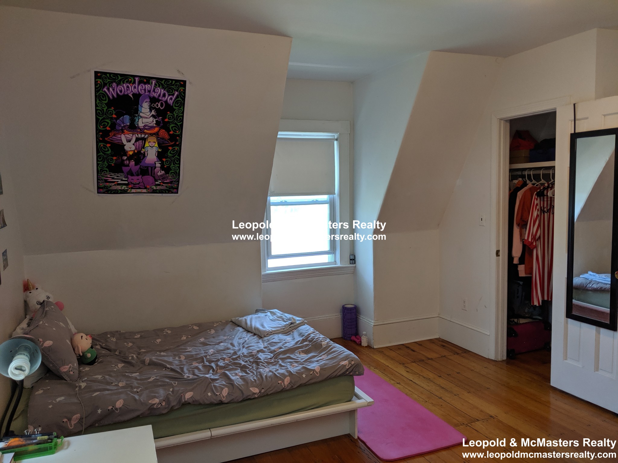 19 Braemore Rd, Brighton