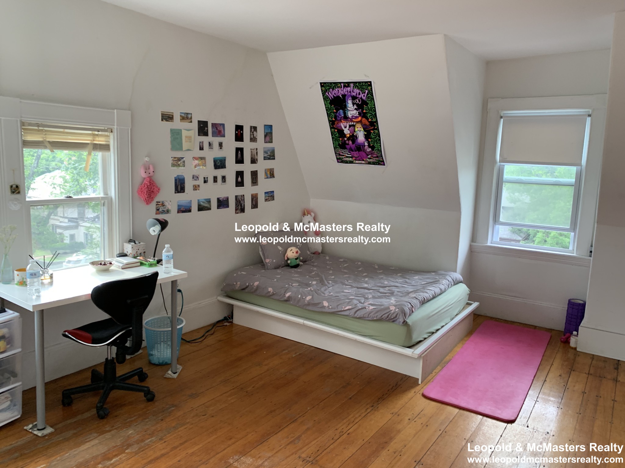 19 Braemore Rd, Brighton