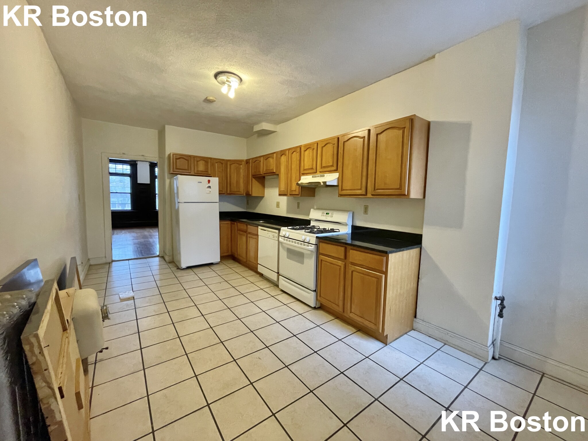 1900 Beacon St, Chestnut Hill