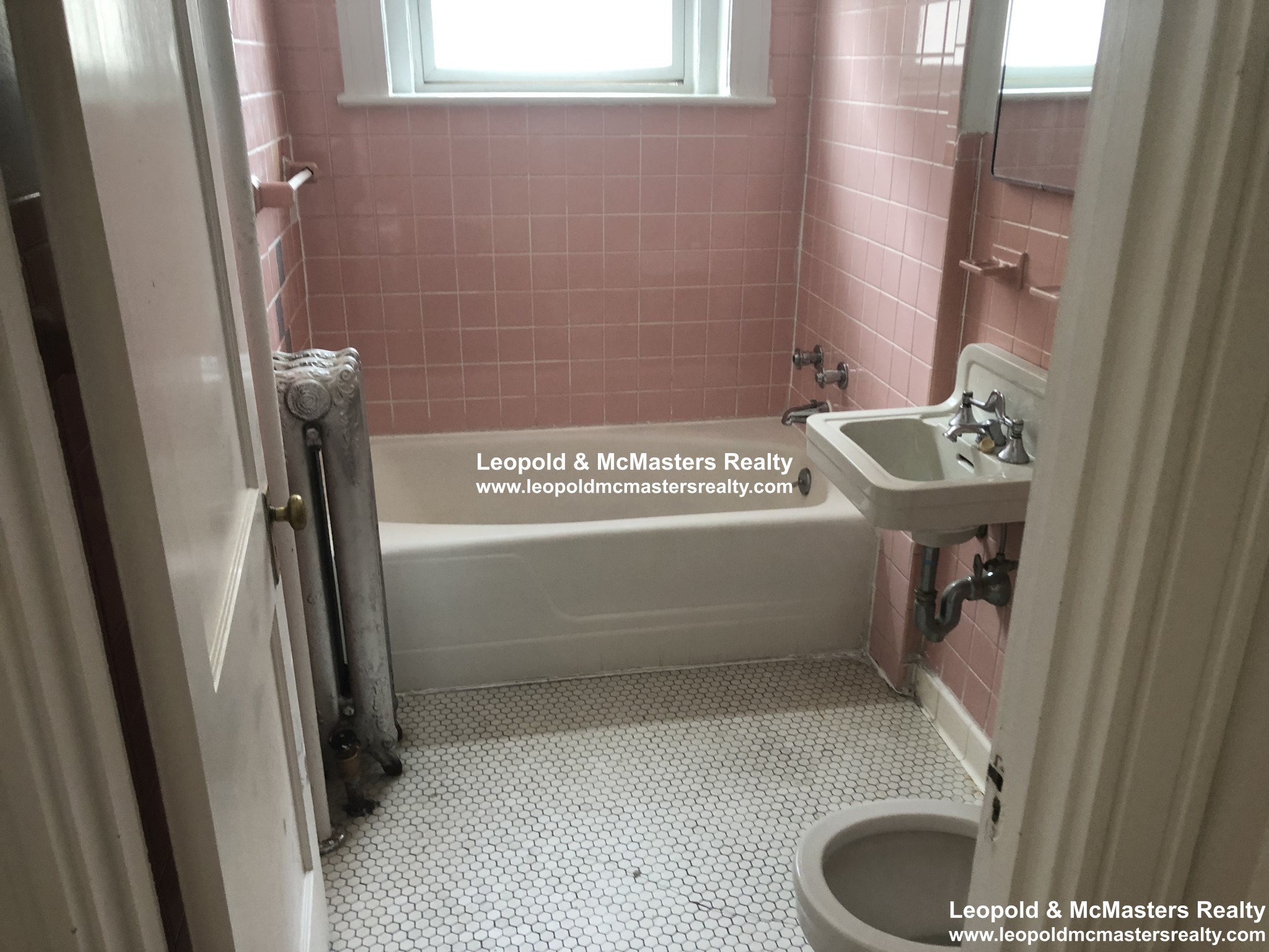 34 Medfield St, Fenway