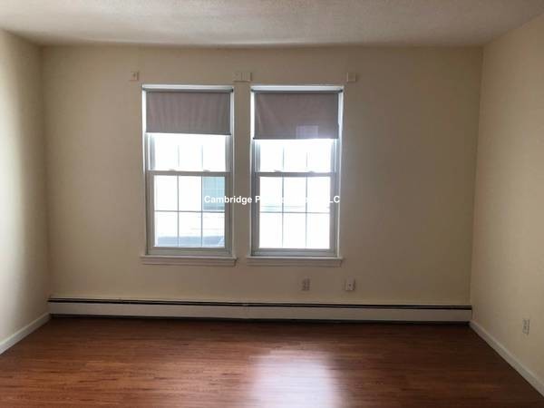 70 South St, Jamaica Plain