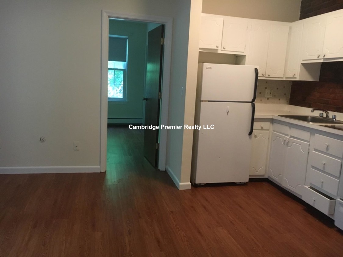 70 South St, Jamaica Plain