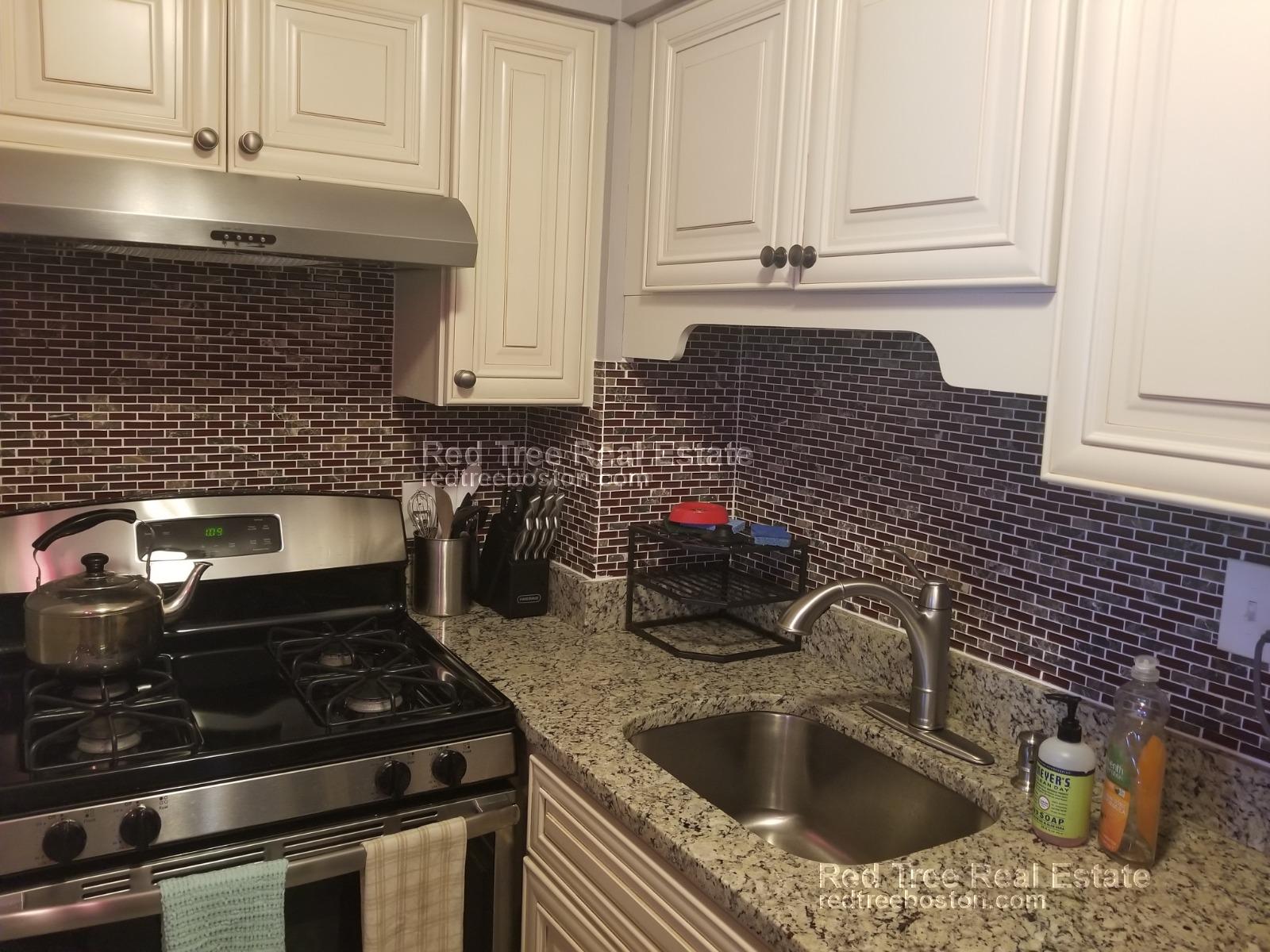 27 Bowdoin, Beacon Hill