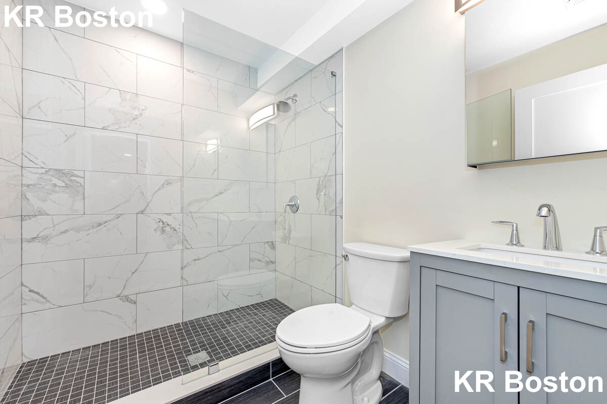 77 Winchester St, Medford