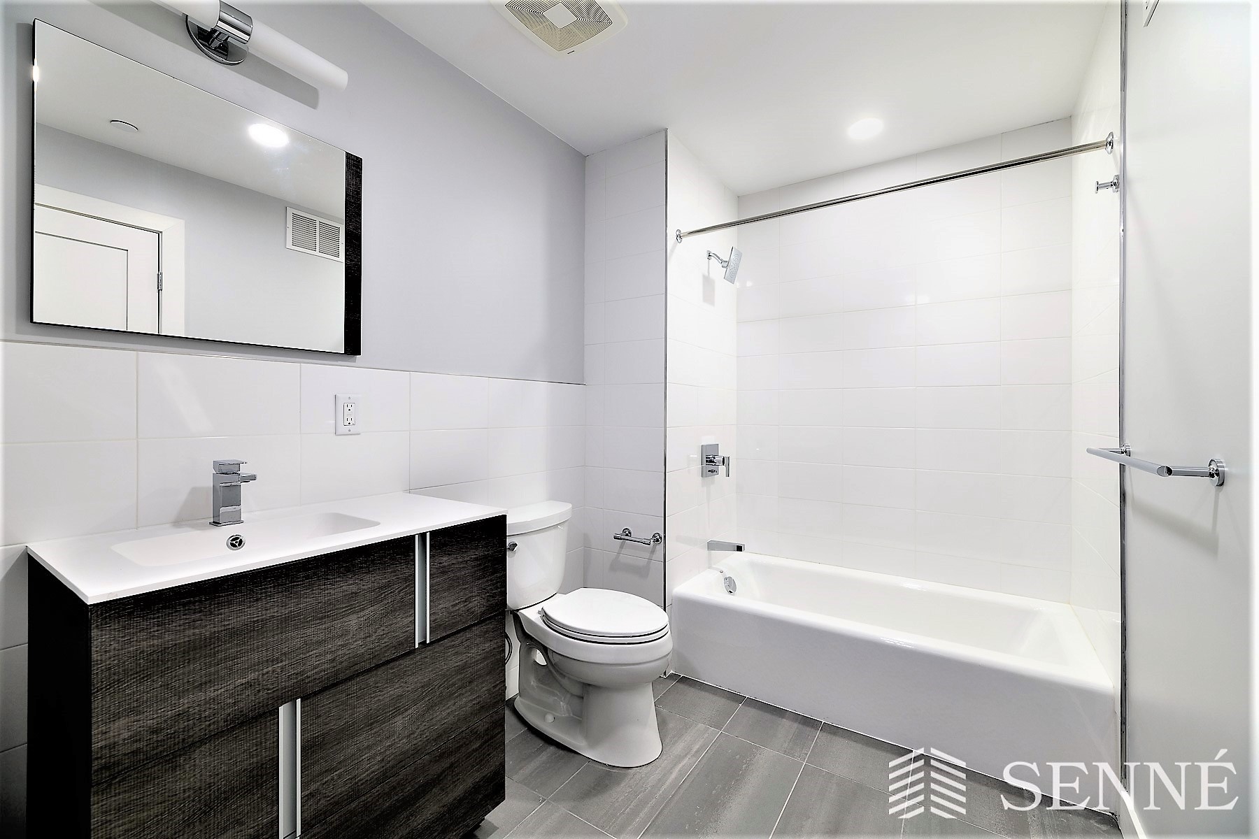 44 48 Medford St, Union Square