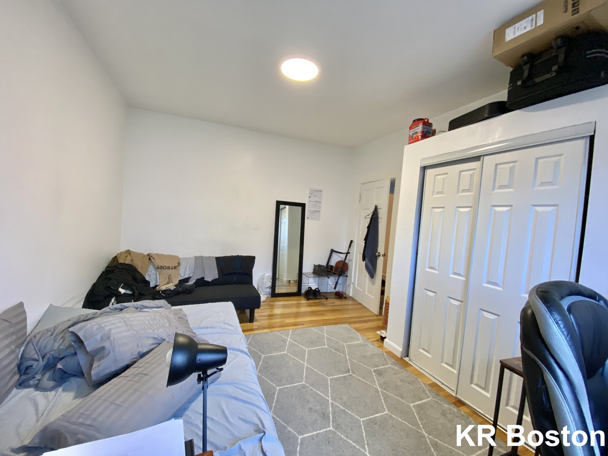 13 Higgins St, Allston