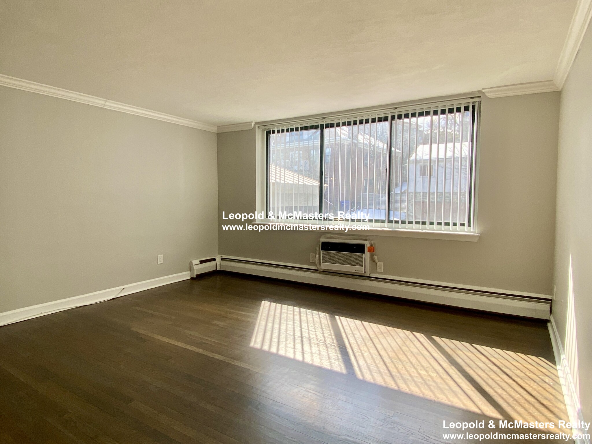 519 Washington St, Coolidge Corner