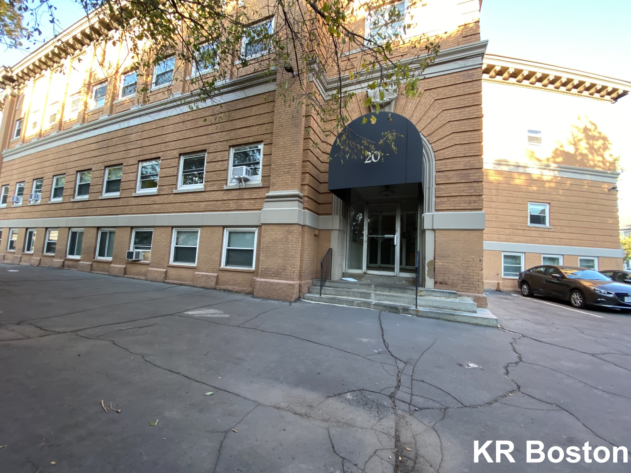 20 Armington St, Allston