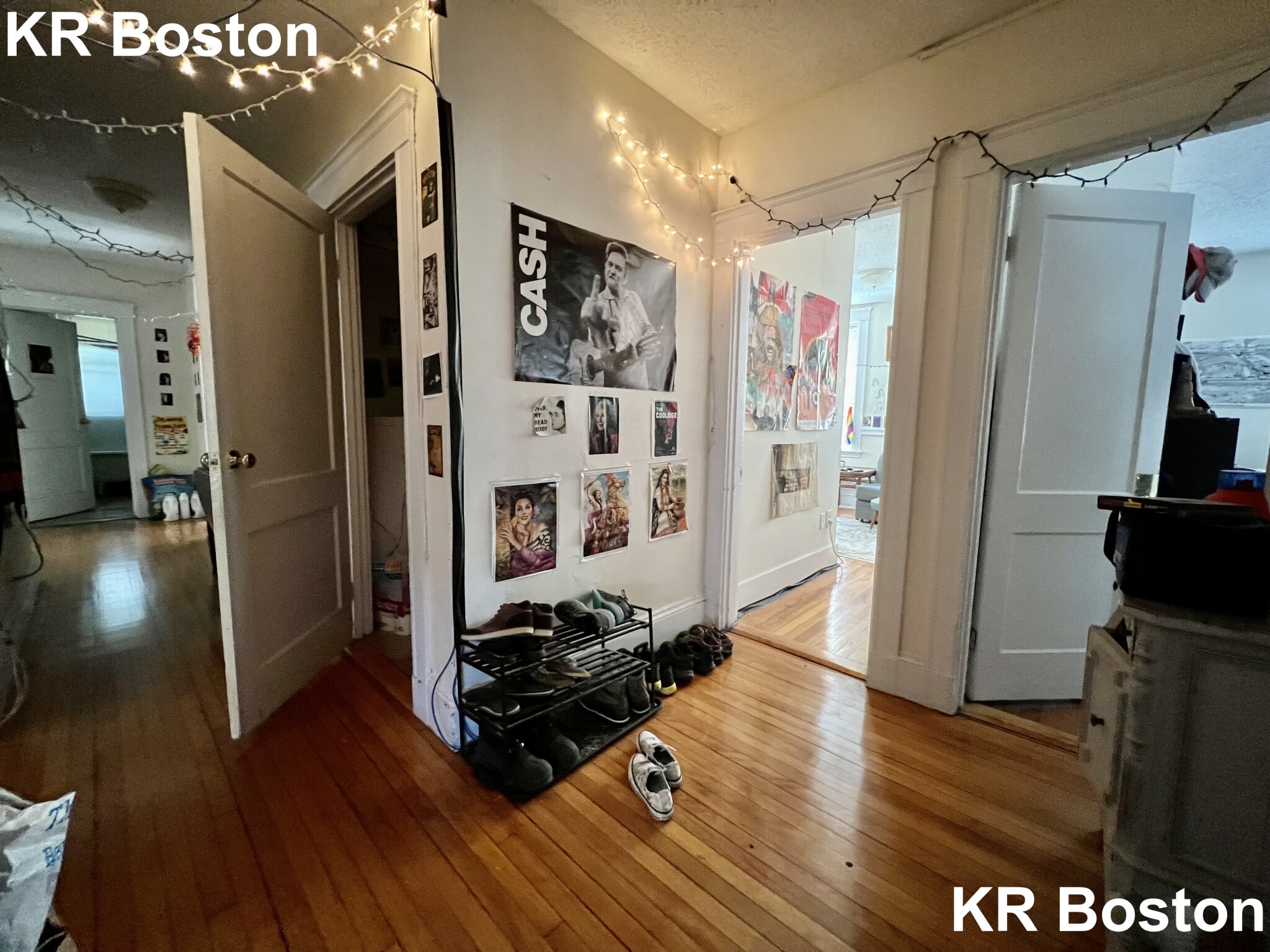 8 Barrows St, Allston