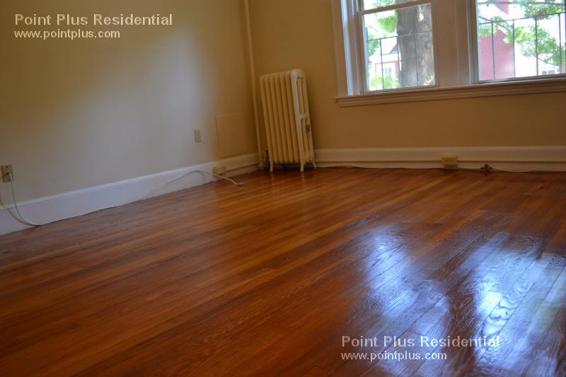 15 Linnean, Harvard Square