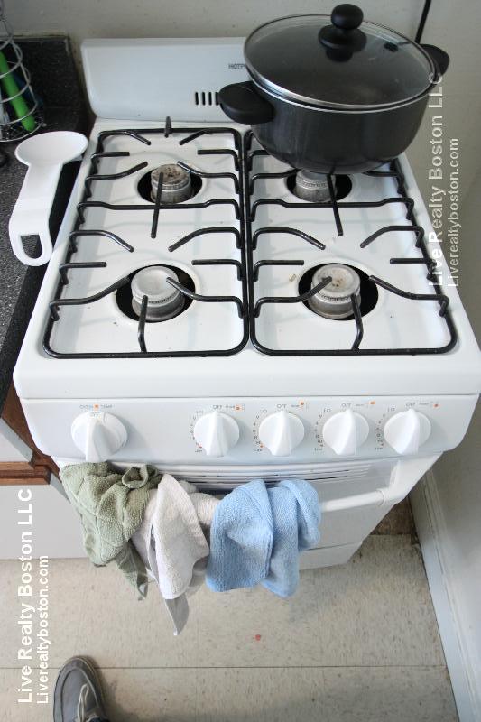 1381 Commonwealth Ave, Allston