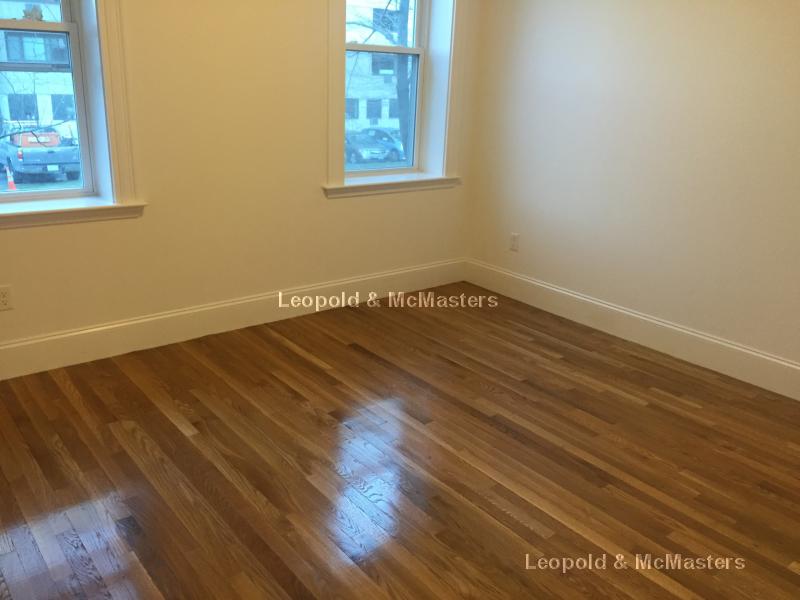 83 Winchester St, Coolidge Corner