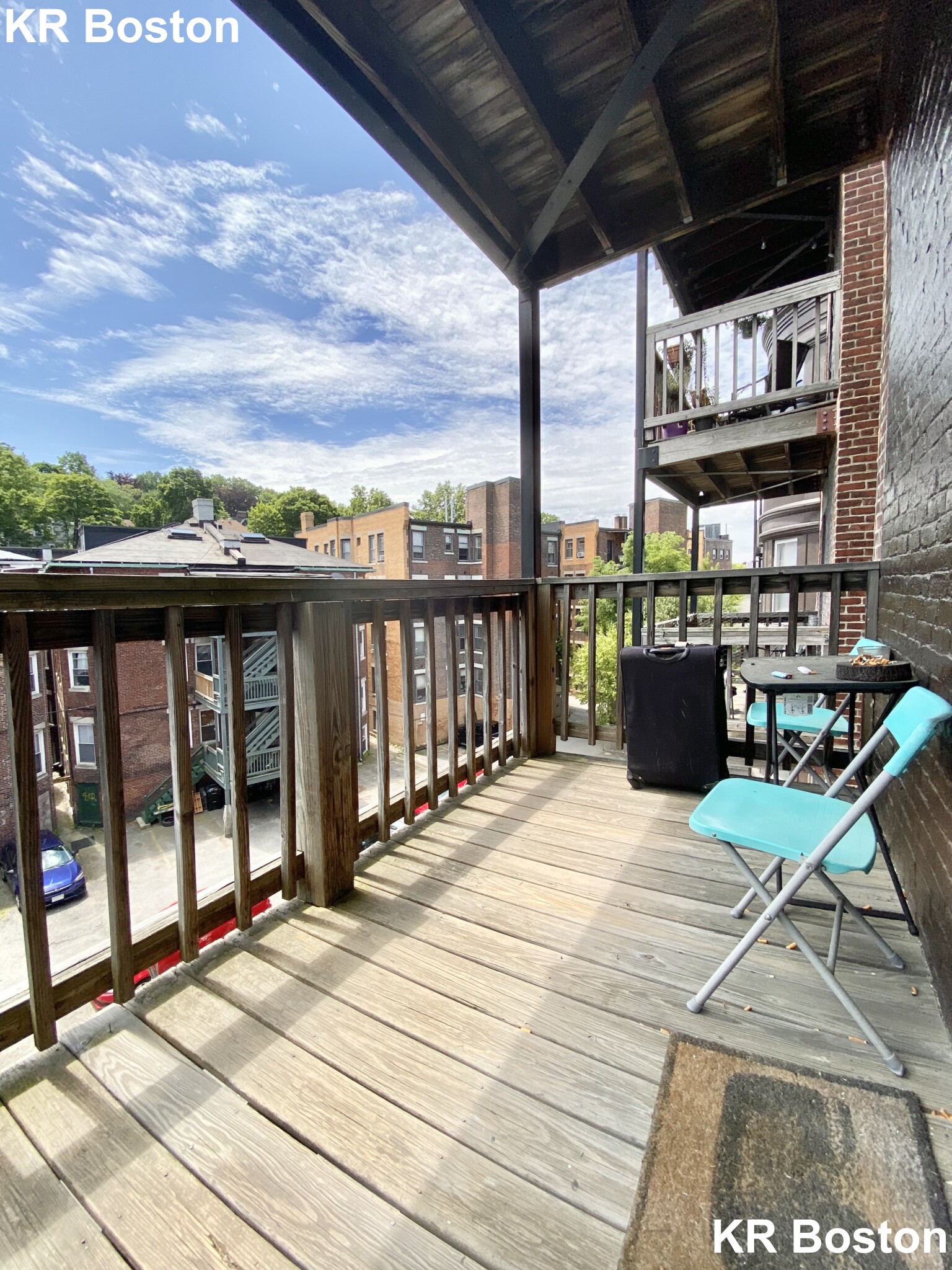 1588 Beacon St, Chestnut Hill