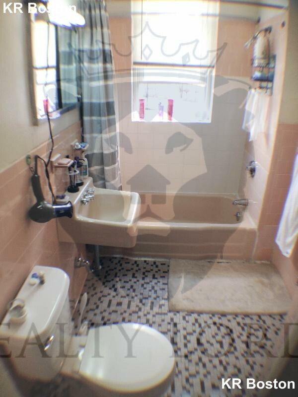 120 Warren St, Brighton