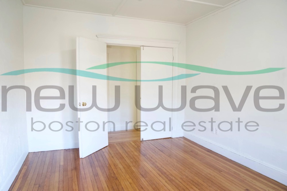 1179 Boylston St, Fenway