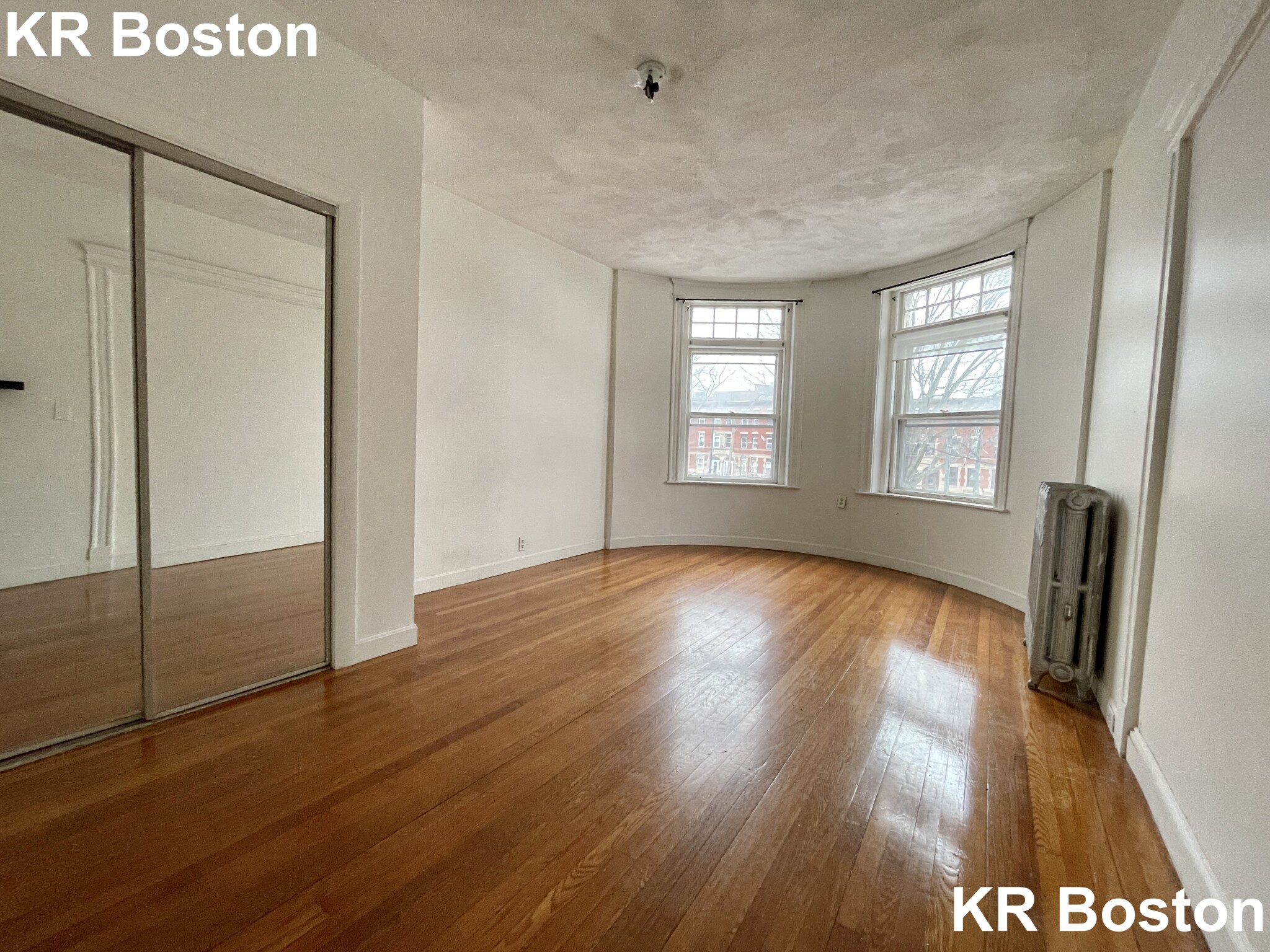 1900 Beacon St, Chestnut Hill