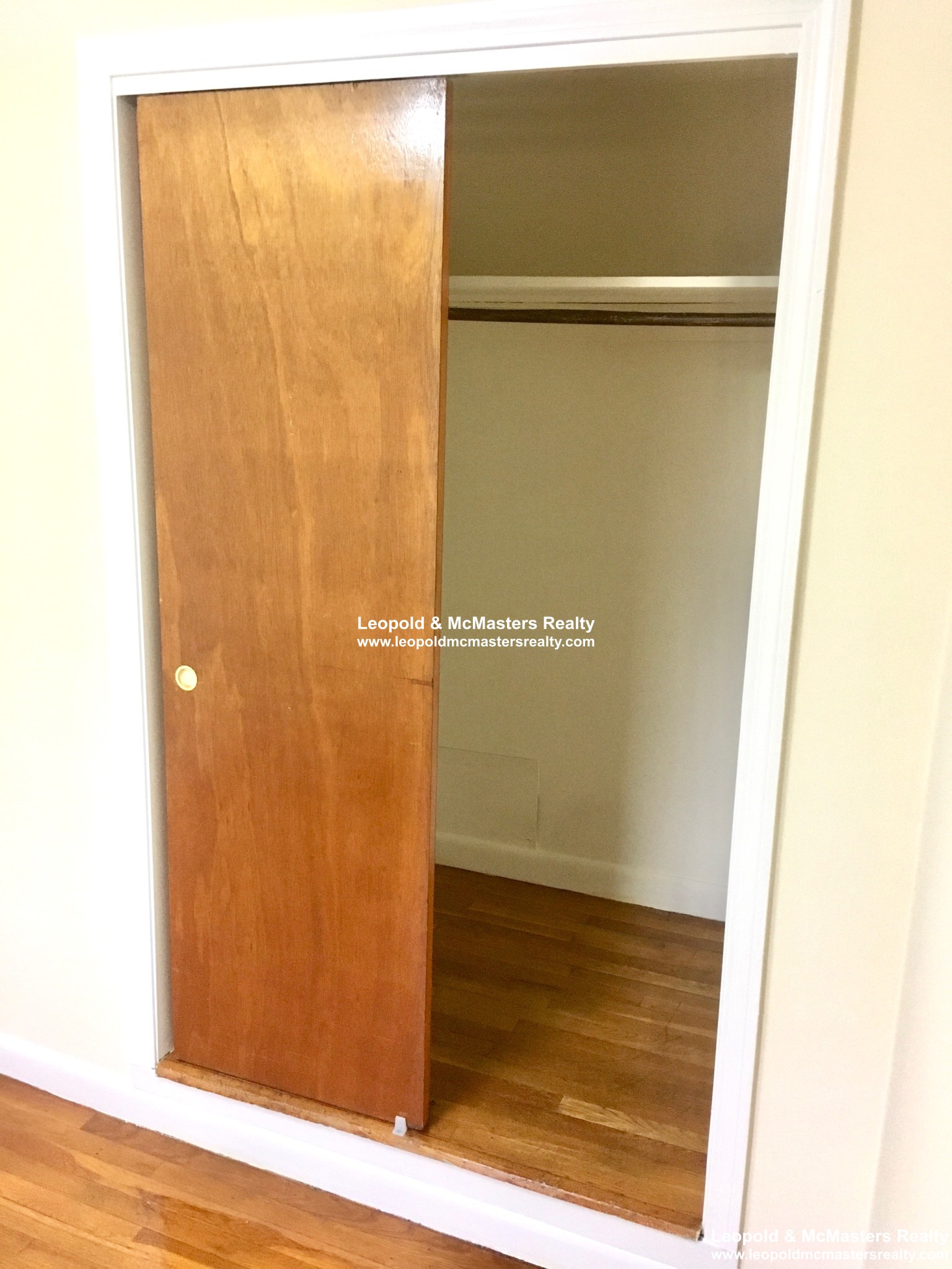 160 North Beacon St, Brighton