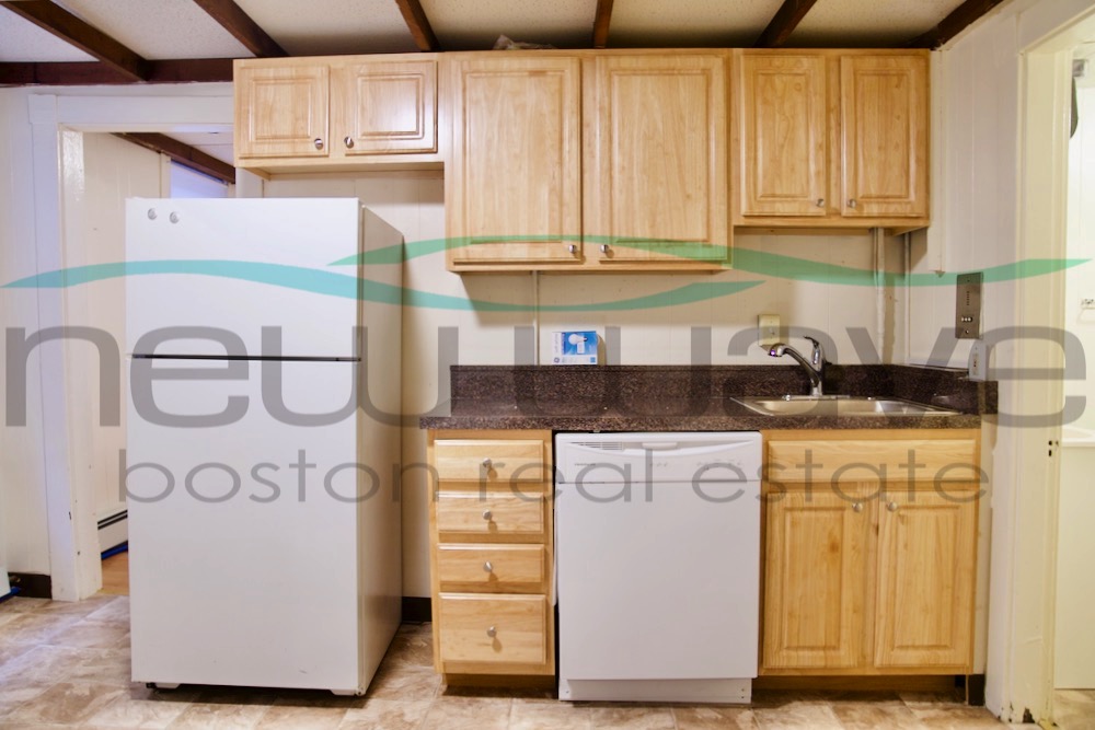 232 Cambridge St, Beacon Hill