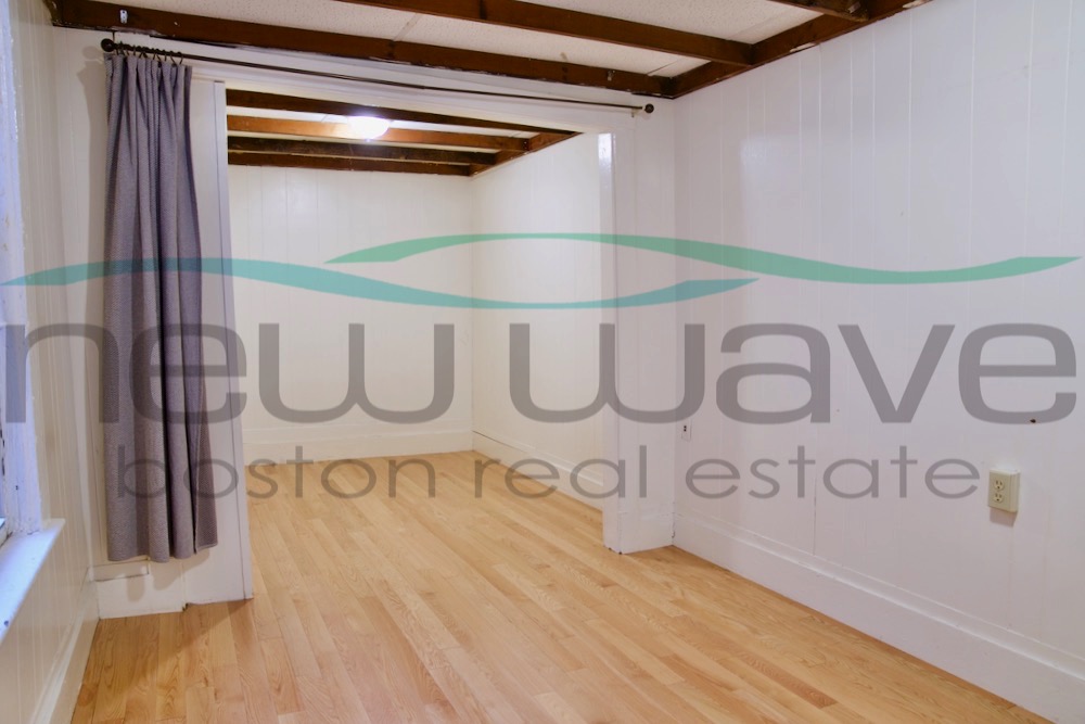 232 Cambridge St, Beacon Hill