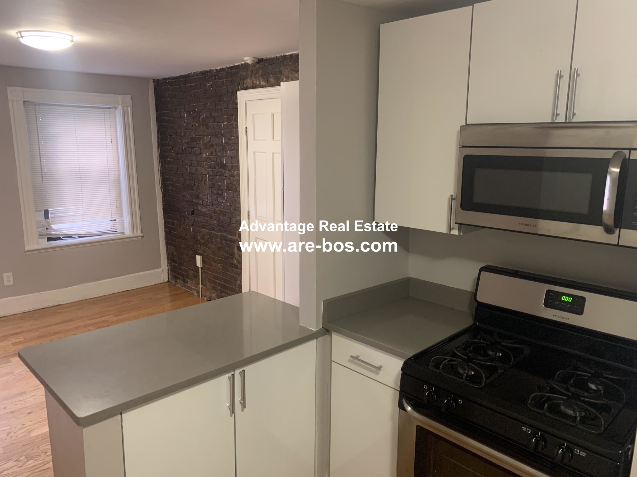 10 Wiget St, North End