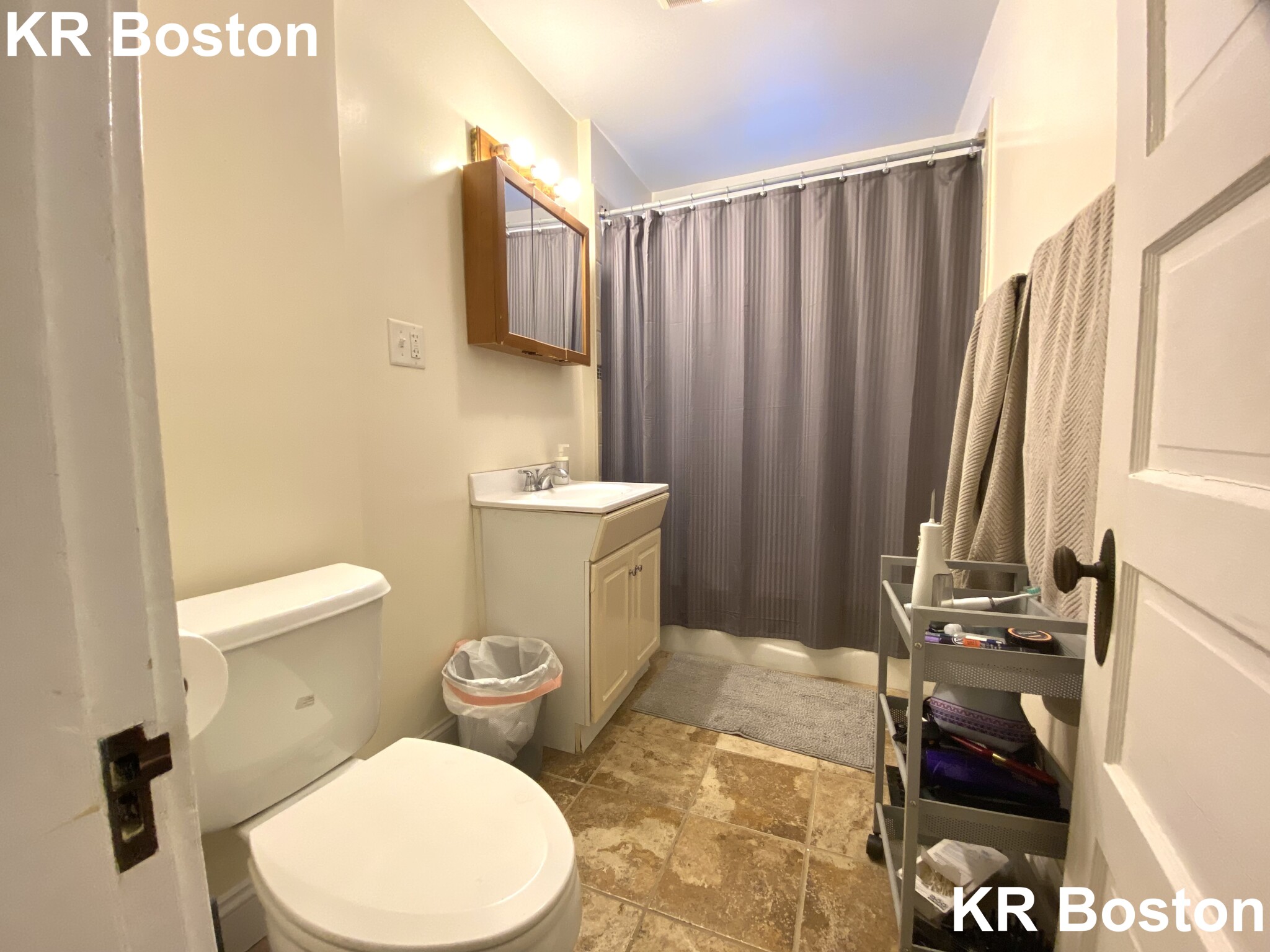 47 Easton St, Allston