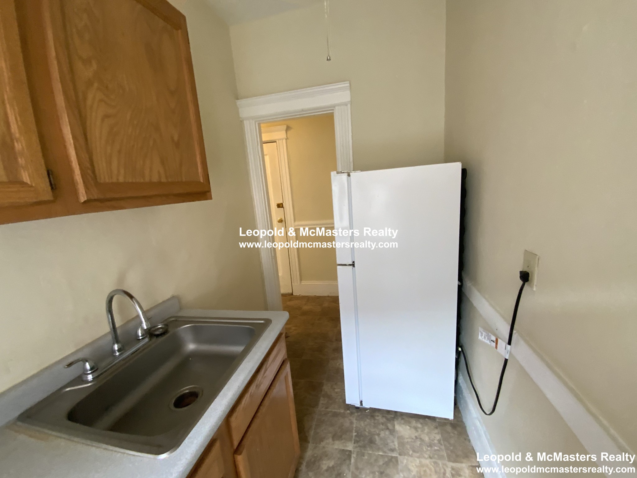 11 Royce Rd, Allston