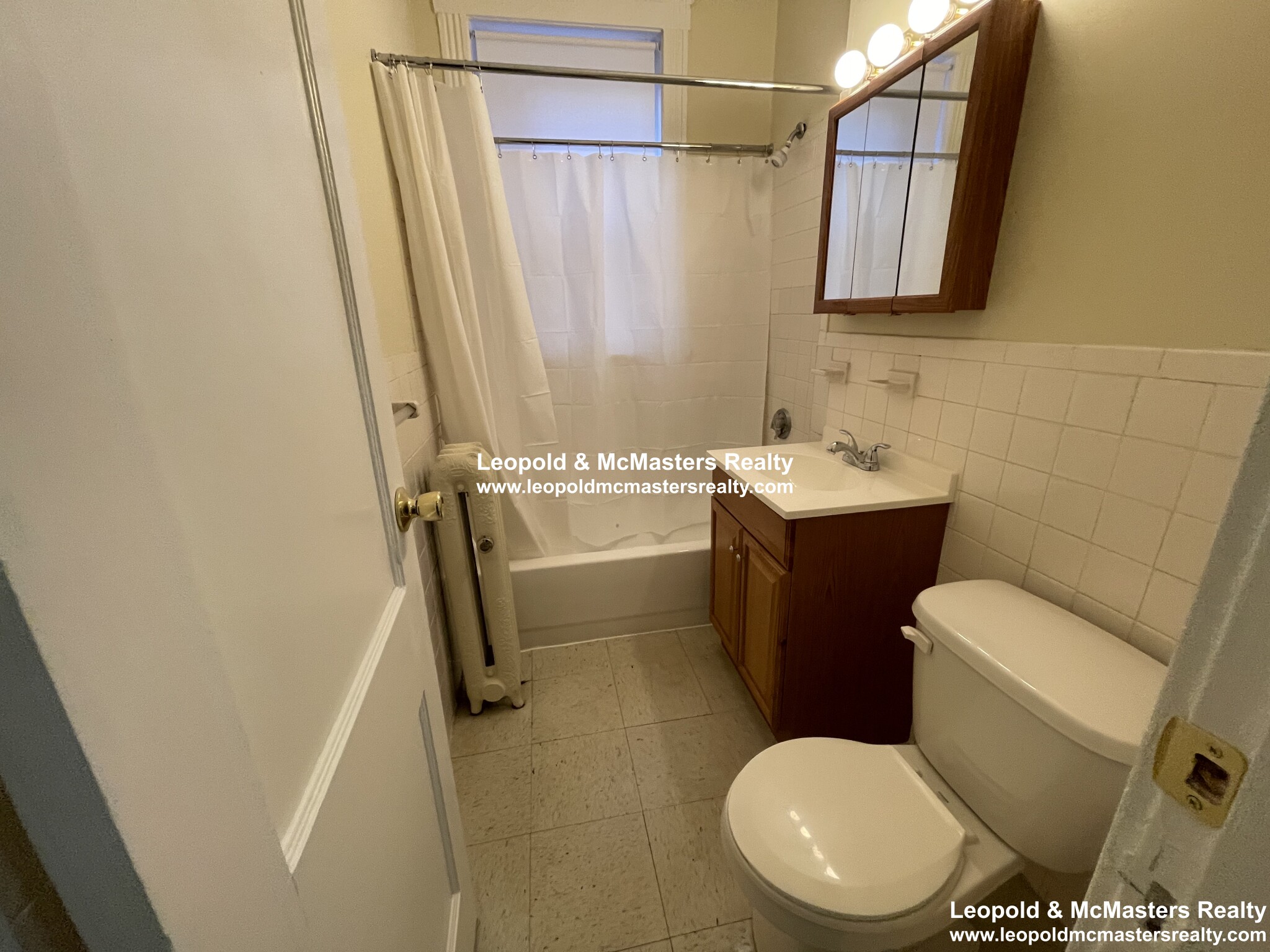 31 Gardner St, Allston