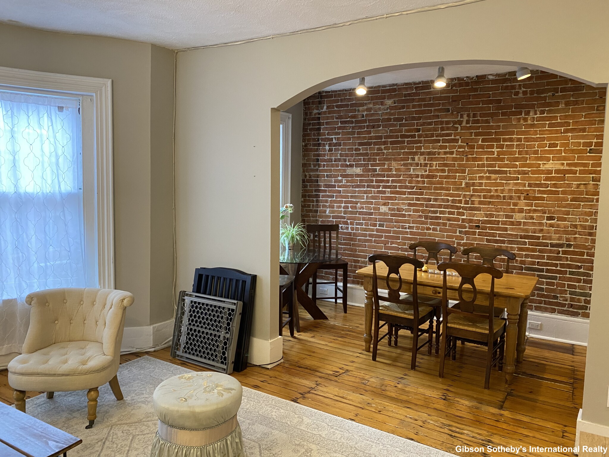 87 Worcester St, South End