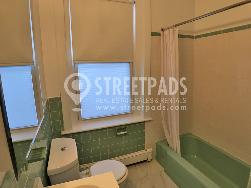 1539 Beacon St, Coolidge Corner