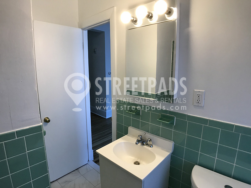 1539 Beacon St, Coolidge Corner