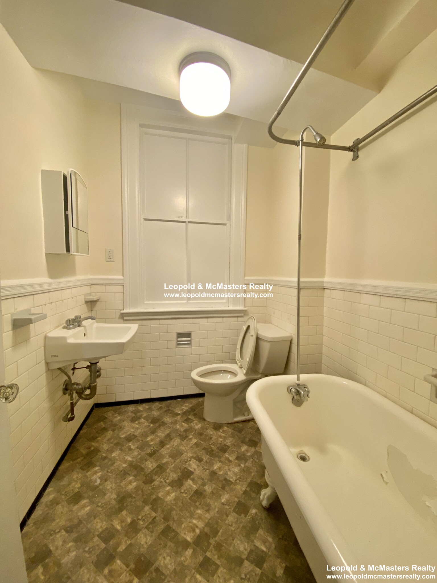 885 Massachusetts Ave, Allston