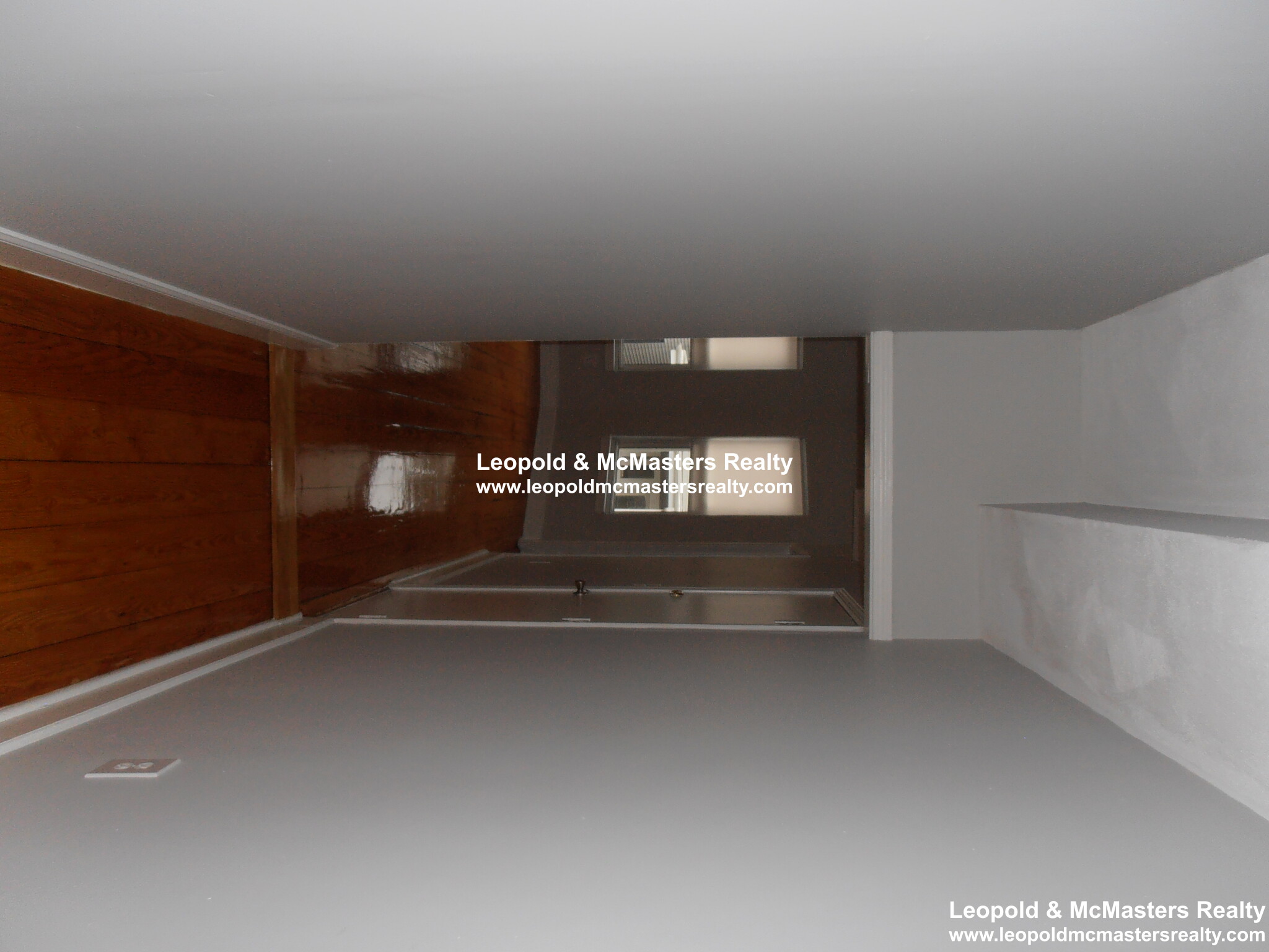 105 Sydney, Dorchester